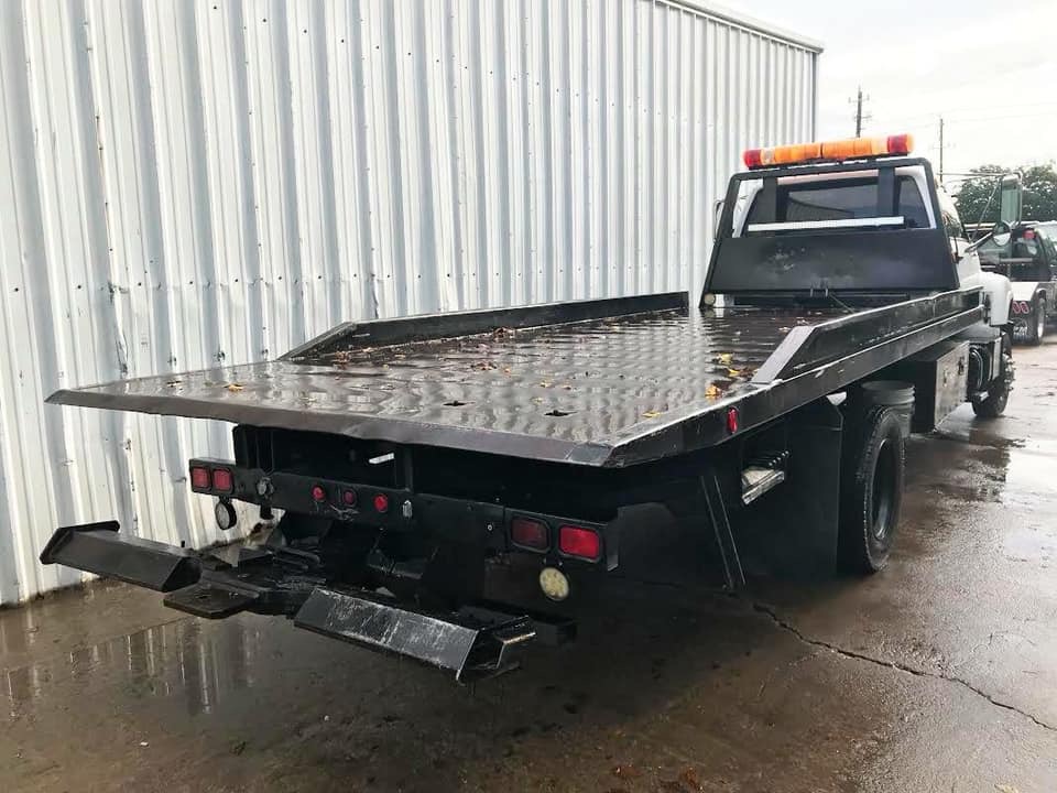 towing near me - Conroe Towing Service